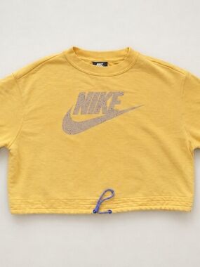 Nike Cropped Short Sleeve Sweatshirt Size Small Yellow Boxy Fit